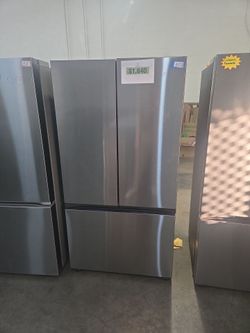 Samsung Bespoke French Door Refrigerator — 65% Off Retail — $1,150