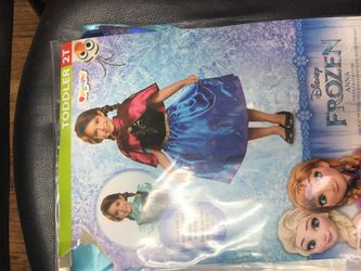Costume. Anna