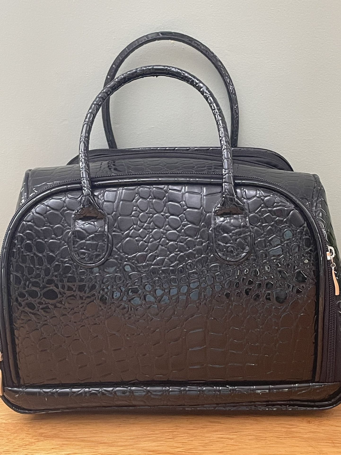 Caboodles Make-up Bag Case Faux Alligator Shiny Black Handles Zippers Pouches