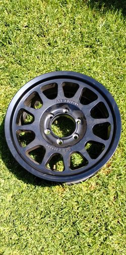 1 Spare Method MR703 17x8.5 6x5.5 106.25mm Wheel for any Toyota or Chevy or any truck with 6x139