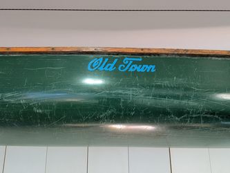 Old Town Canadienne Canoe – Designed by Ralph Frese
