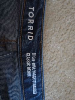 TORRID HIGH RISE BAGGY STRAIGHT CLASSIC DENIM