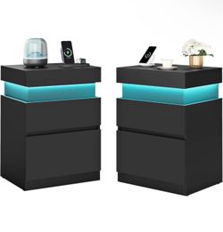 Set of 2 Nightstands
