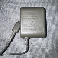 Genuine Nintendo DS lite charger