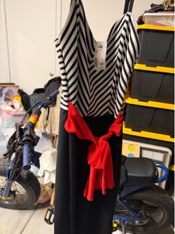 Juniors size small clothing