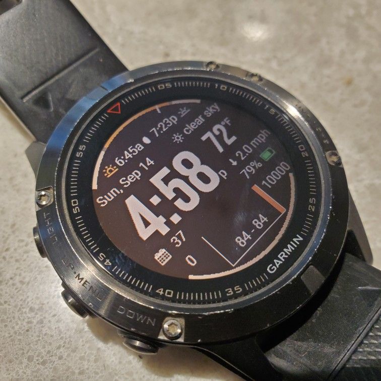 Garmin Fenix 5 Sapphire 47mm w Metal Band