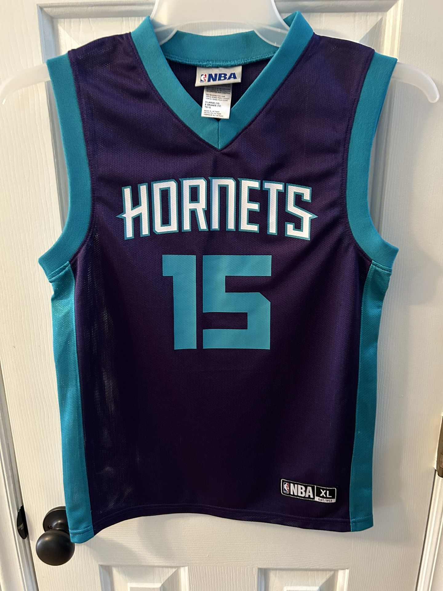 Kemba Walker Hornets Jersey Youth XL