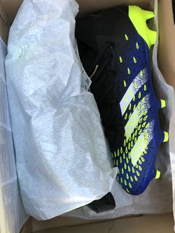 Adidas Predator Size 7 Cleats
