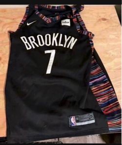 Men’s Brooklyn Nets jersey size large