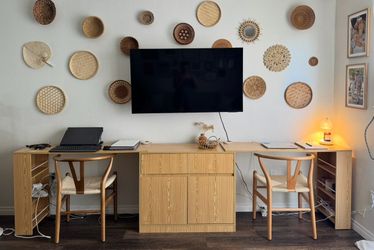 Modular desk / entertainment center