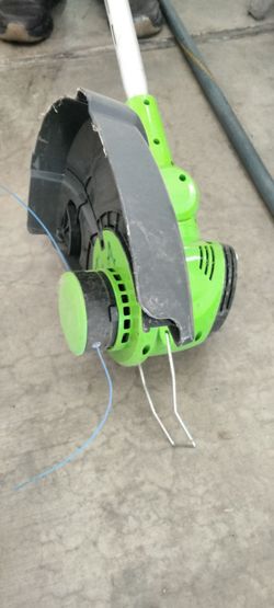 Greenworks 5.5 weed eater with edger