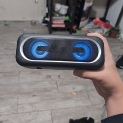 Top Tech Bluetooth Speaker