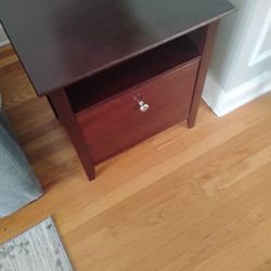 Table - Night Stand  Mahogany - 23”X18”-24” Tall