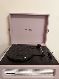 Crosley CR8017B-AM Voyager Record Player, Amethyst
