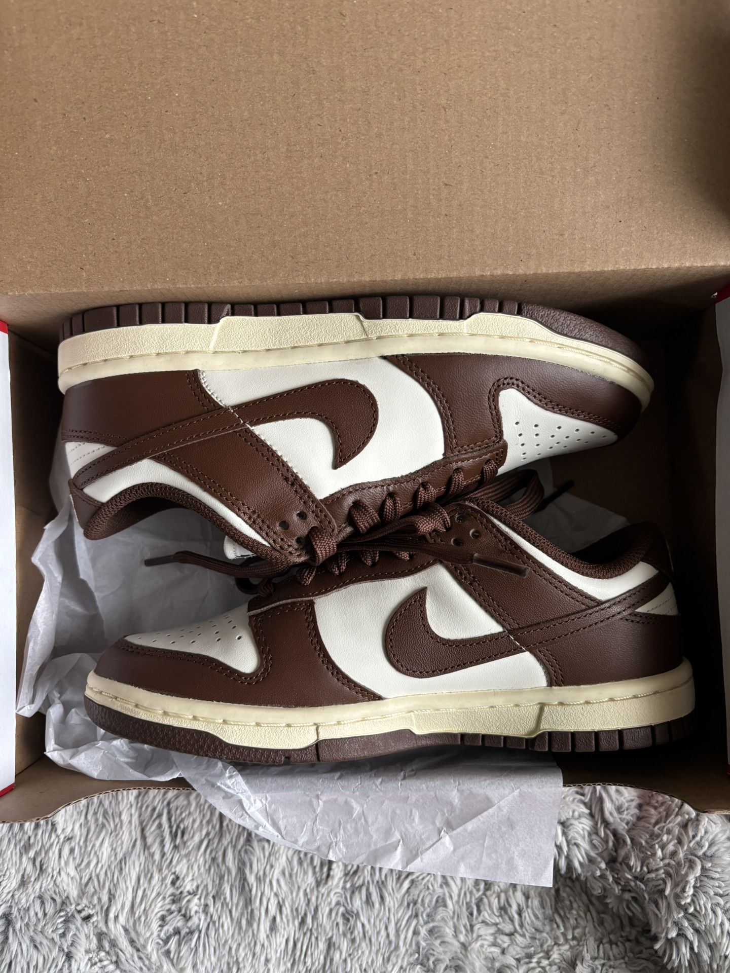 W Size 5 dunks 
