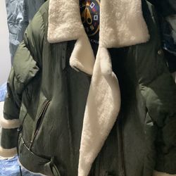 Moose Knuckles