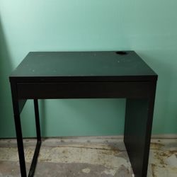 Black Ikea Desk (Scratches on Top, See Picture)