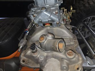 Holley street avenger 670 cfm and performer intake