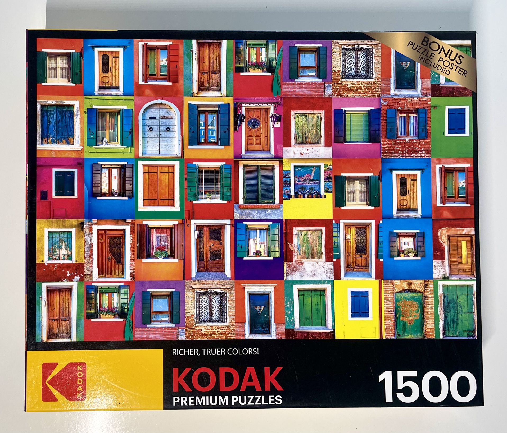 Kodak - 1500pc Puzzle pieces - Colorful Windows and Doors of Burano