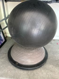 BOSU Pro Balance Trainer & Heavy Duty Inflatable BOSU Ball Set