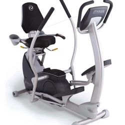 Like NEW Octane Fitness XR4C Seated Elliptical $450