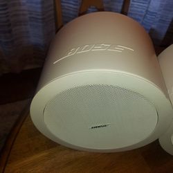 Bose Built-In Loudspeakers 