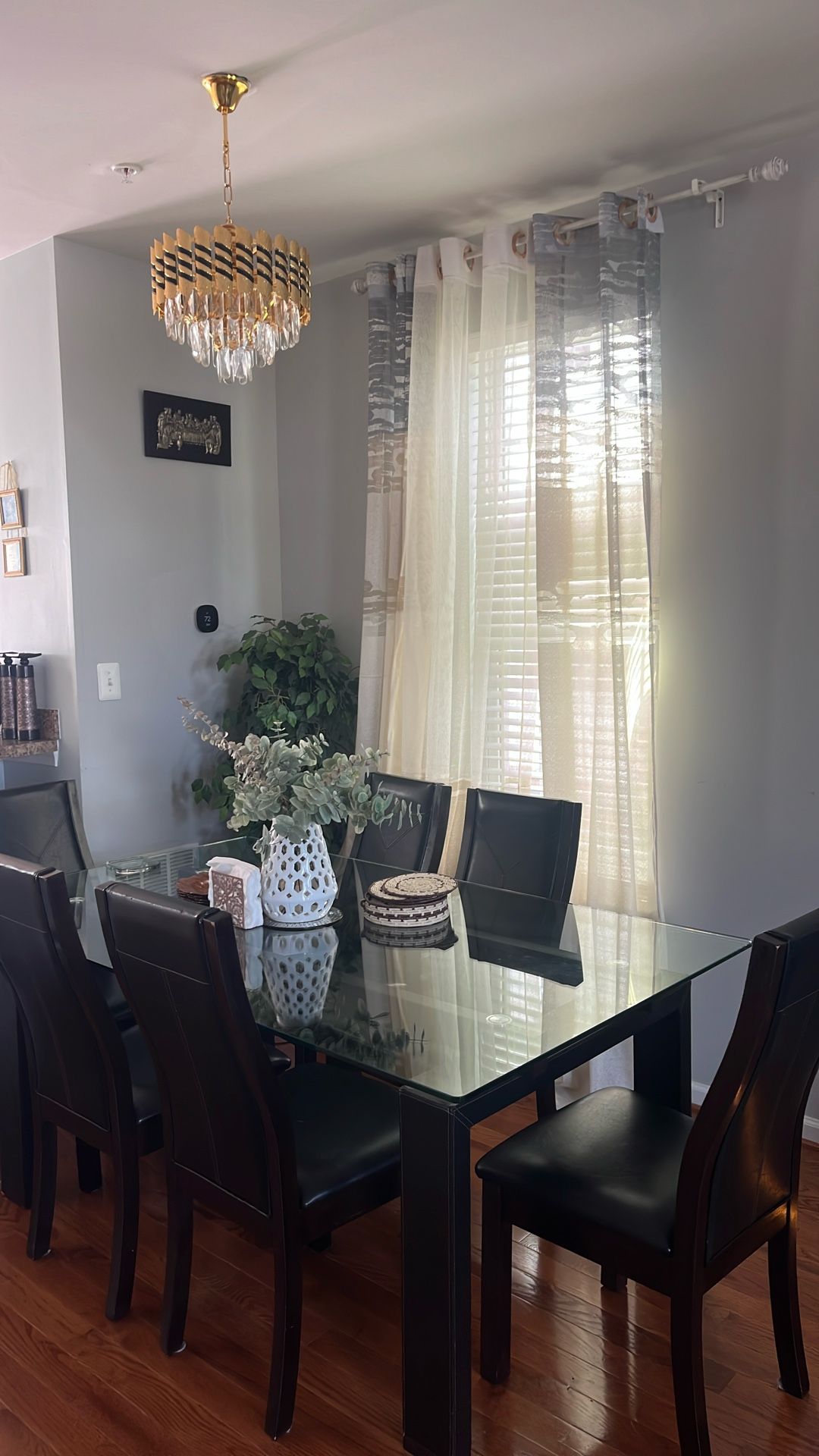 Dinning Table With Leather 6 Chairs