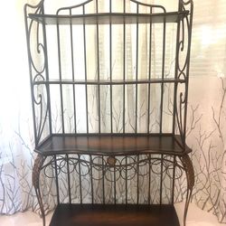 Bombay Baker’s Rack wine bottle storage