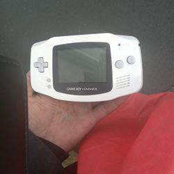 Gameboy Advance White