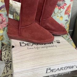 Bearpaw Women's Emma Short Boot, Pink Size 9 ! New! $35 Firm 