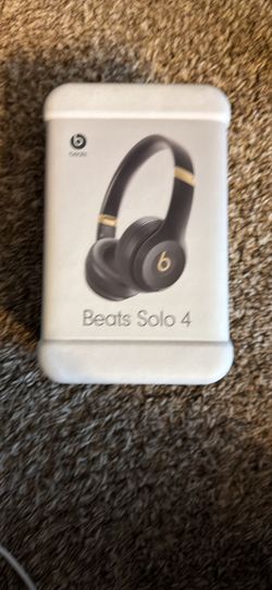 BEATS SOLO 4