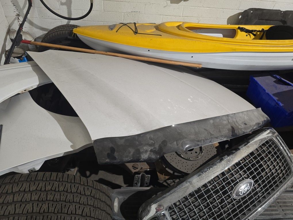 2002 Excursion Parts 