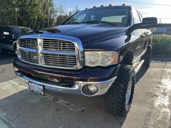 2004 Dodge Ram 3500 Laramie 4X4 5.9