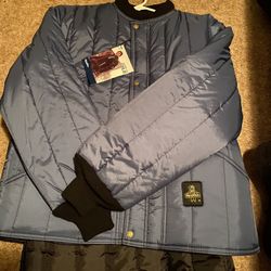 2XL RefrigiWear Jacket & Vest