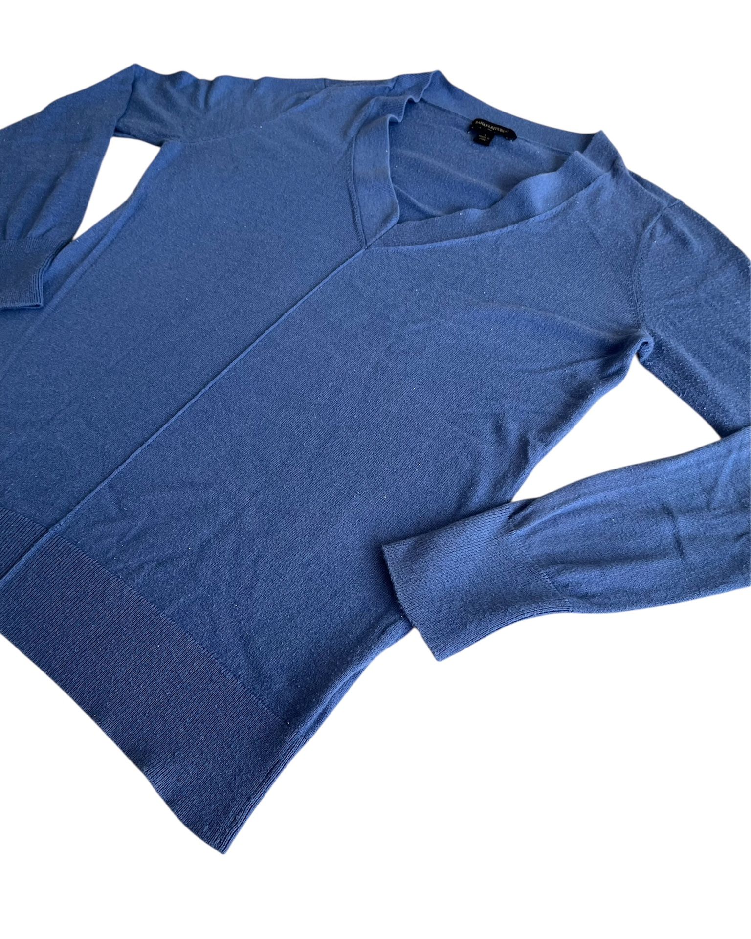 Blue Banana Republic Women’s V-Neck Sweater