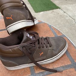 Hightop Pumas Size 8