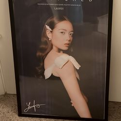 Laufey Poster 12 x 18