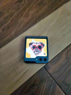 Samsung Galaxy Flip 5 Unlocked