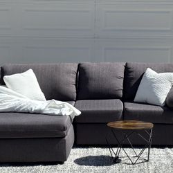 Sectional Couch With Chaise