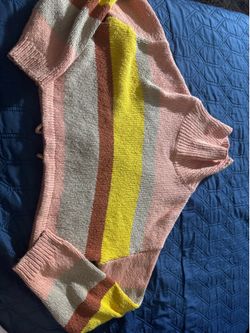 Turtle neck sweater crop top