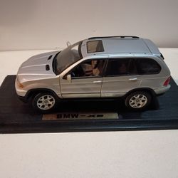 BMW X5 Die Cast Model 