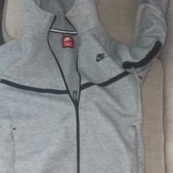 Nike Tech Grey Hoodie 