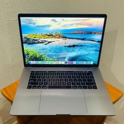 Apple MacBook Pro 15” 2016 TouchBar i7 16GB RAM 500GB SSD 
Radeon Pro 460 4GB Graphics Fully Functional