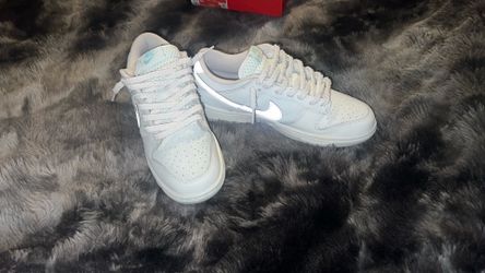 NIKE DUNK LOW MENS SIZE 9