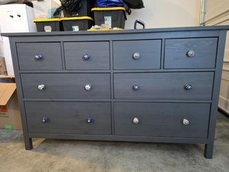 Like-New IKEA Hemnes 8-Drawer Dresser – ALREADY ASSEMBLED! 🛠️✨