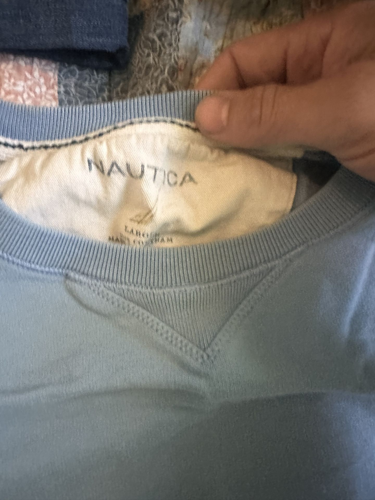 Nautica Light Blue Pullover Sweatshirt – Size Large