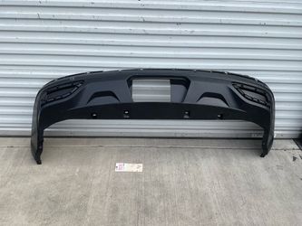 2020 2023 VOLKSWAGEN ATLAS REAR BUMPER COVER OEM