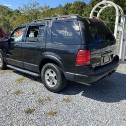 2002 Ford Explorer