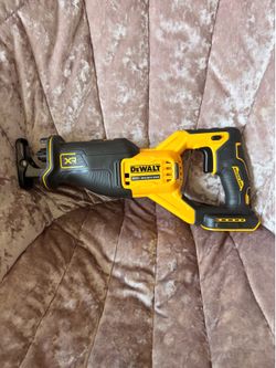 Dewalt compact saw
