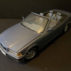 1/18 Diecast Car BMW 325i Convertible